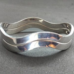 Pair of Sterling Silver Nested Bangles